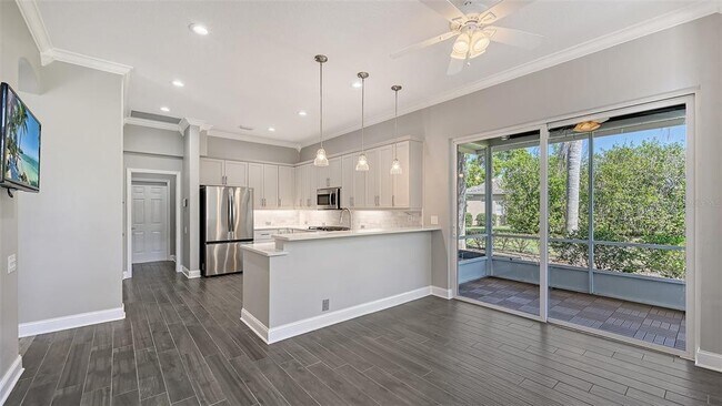 Building Photo - 6911 Riversedge St Cir