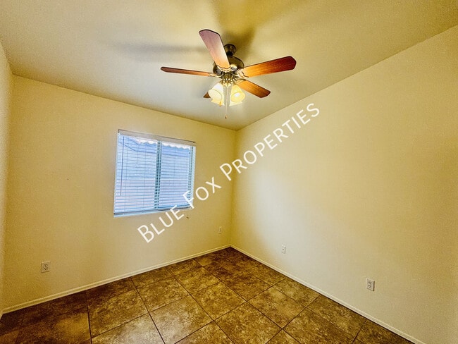 Building Photo - 2826 N Ramie Pl