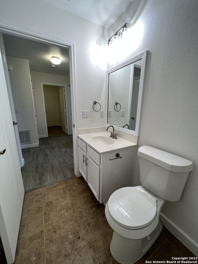 Building Photo - 9116 China Rose Dr