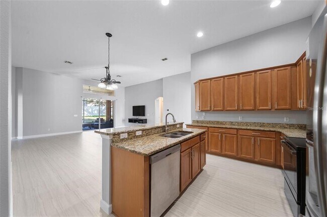 Building Photo - 3434 Bromfield Dr