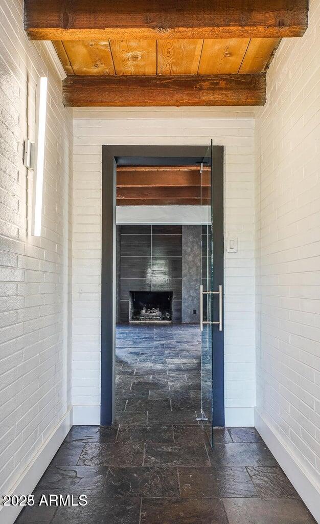 Building Photo - 902 W Verde Ln