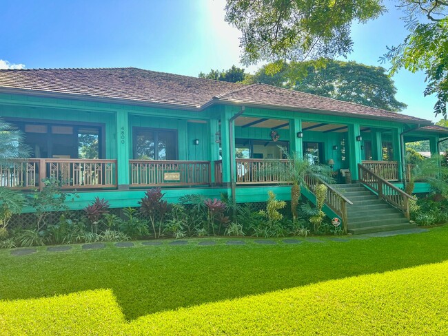 Primary Photo - Luxury Oceanview Estate | Fully Furnished ...