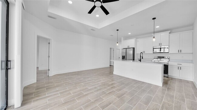 Building Photo - 1123 Hightower Ave S