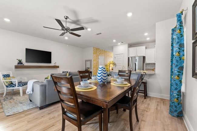 Building Photo - 183 Sandhill Pines Dr