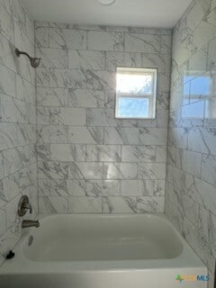 Building Photo - 1308 White Ave
