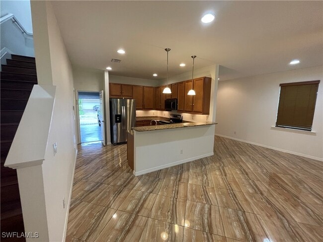 Primary Photo - 15326 Summit Pl Cir
