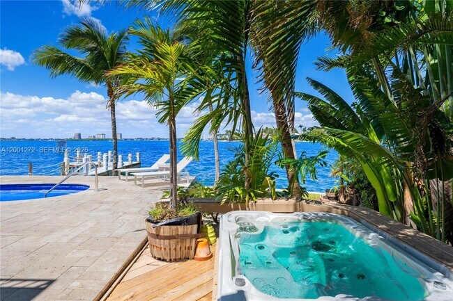 Building Photo - 1575 Stillwater Dr