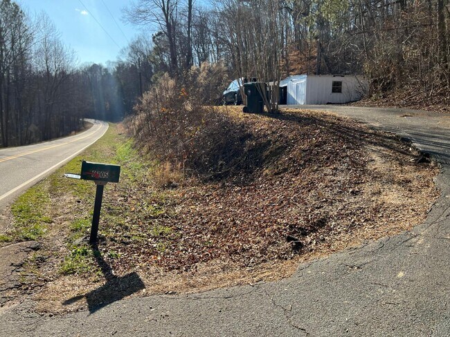 Building Photo - 6705 Claude Parks Rd