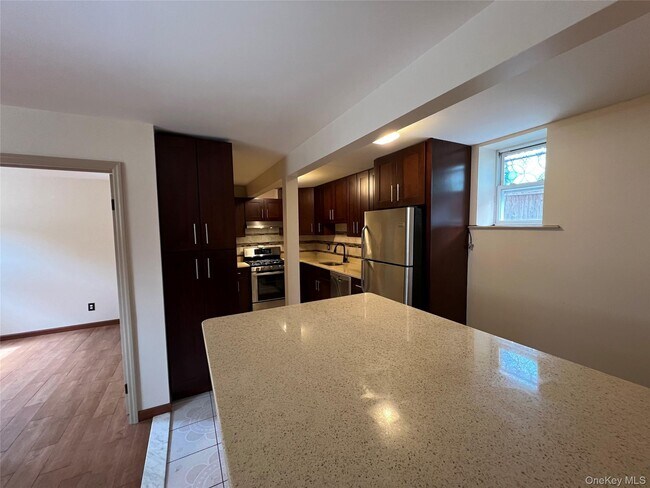 Building Photo - 40-41-41 215th Pl