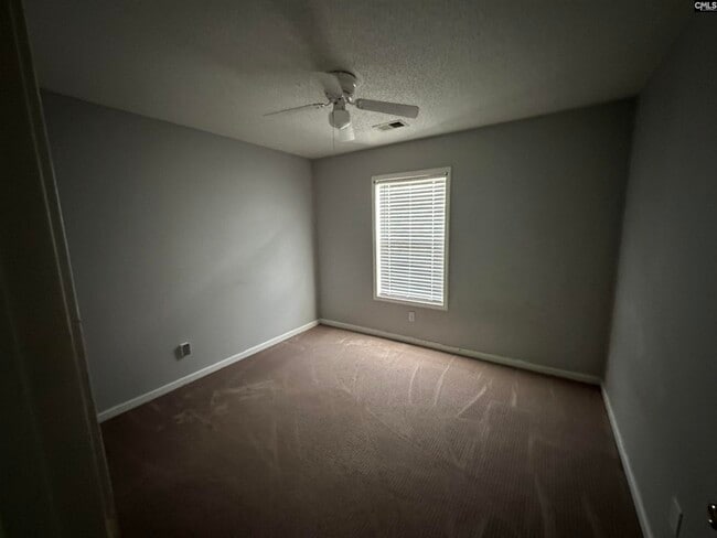 Building Photo - 211 Summit Springs Dr