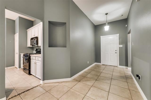 Building Photo - 4403 New Meadow Dr