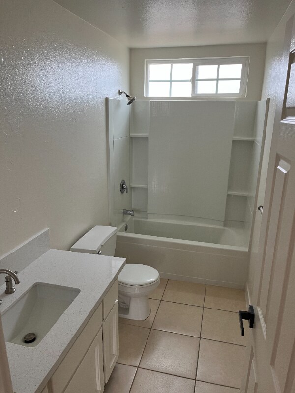 Building Photo - 509 Robert Ct