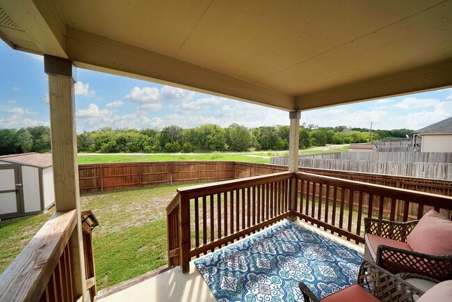 Building Photo - Upgraded Single-Story Home in the Desirable Vista Ridge Subdivision - Realtor Commission: $600