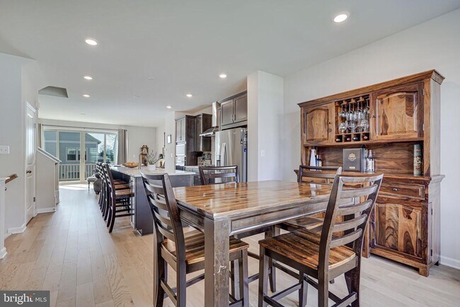 Building Photo - 9536 Barnes Lp