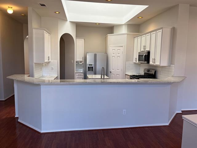 Building Photo - 10004 Belfort Dr