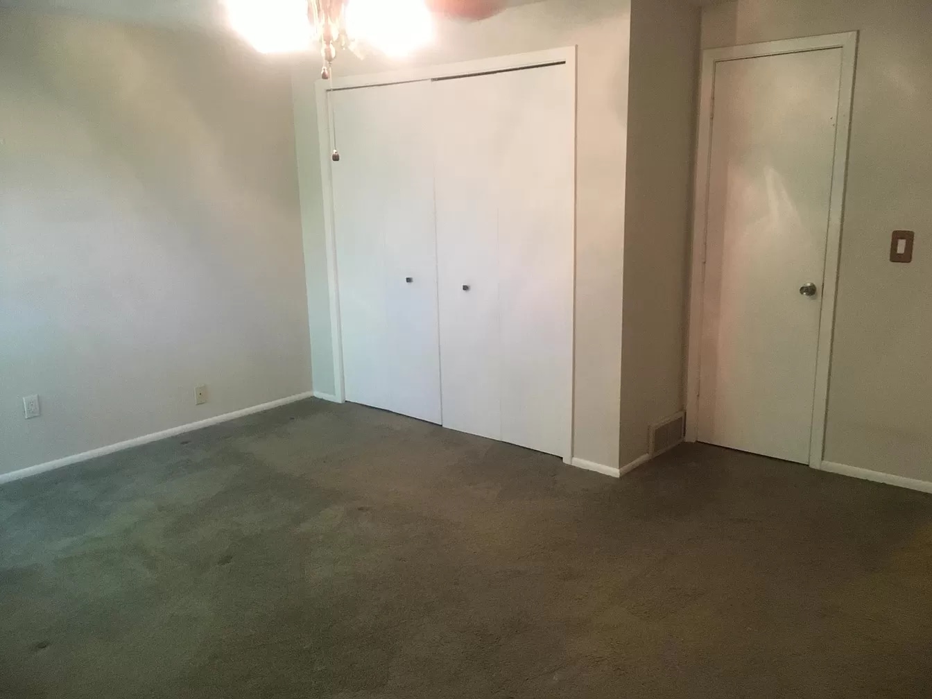 Master Bedroom 2 - 6 Landings Way