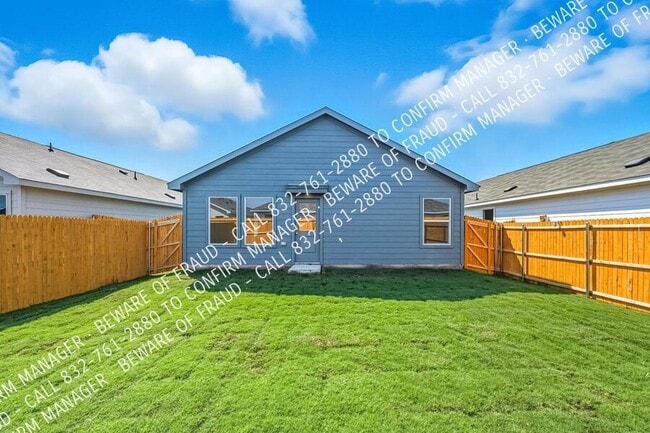 Building Photo - 416 Finch Cir