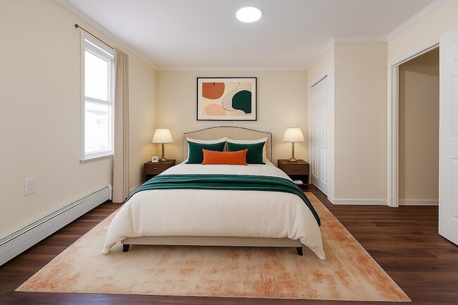Building Photo - 279 1/2 St Pauls Ave