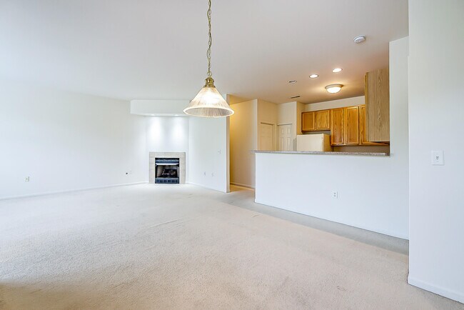 Building Photo - 6385 Conifer Dr
