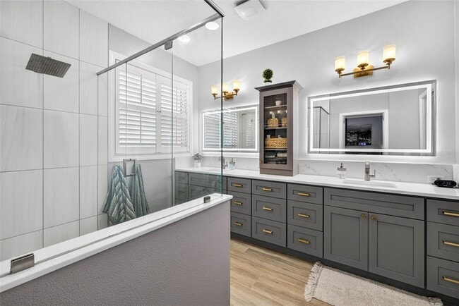 Building Photo - 31218 Alchester Dr