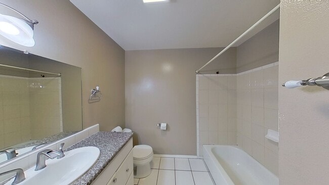 Building Photo - Amazing 2 bed/1 bath Condo in Goleta!