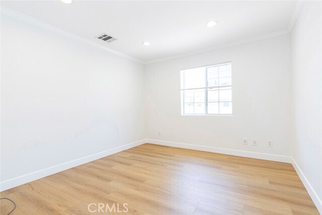 Building Photo - 10531 Greenburn Ave
