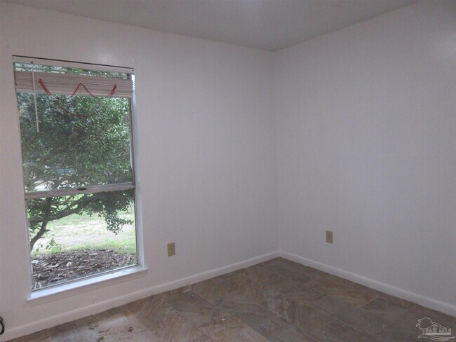 Building Photo - 5337 E Avenida De Golf