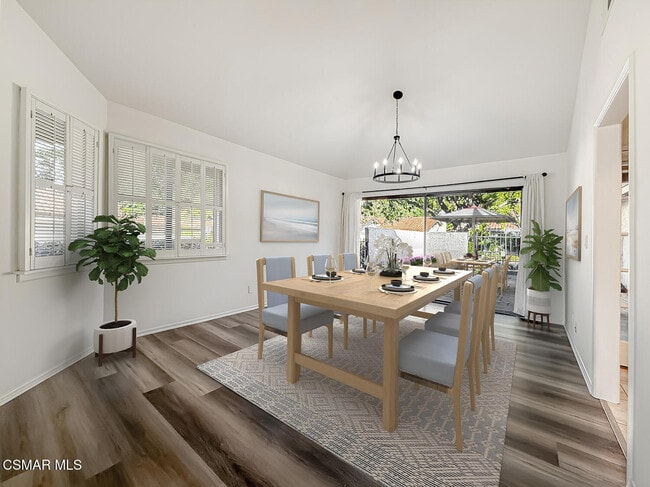 Building Photo - 655 Arroyo Oaks Dr