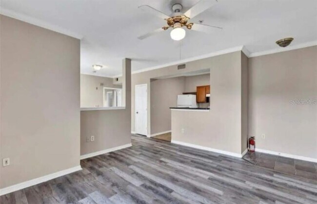 Building Photo - 3725 Castle Pines Ln