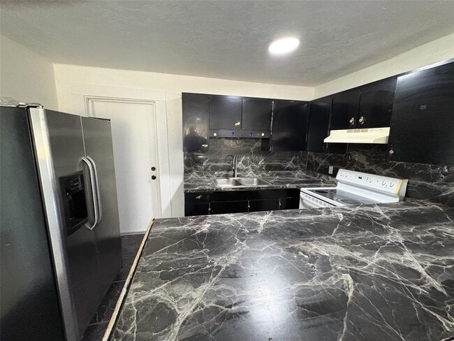 Building Photo - 1836 SW Harlem Cir