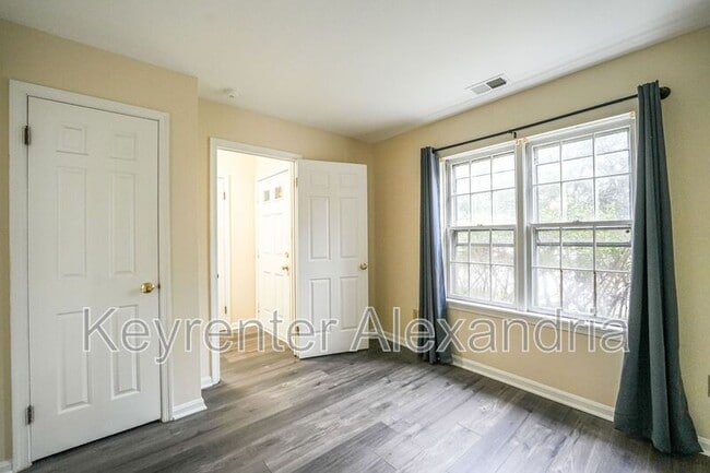 Building Photo - 2134 Langston Blvd.