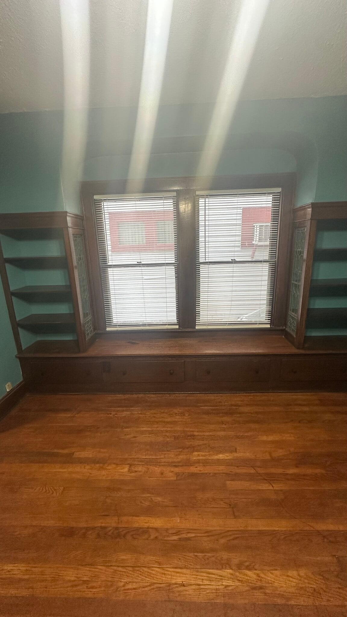 Building Photo - 471 E 147th St