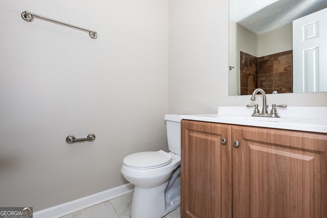 Building Photo - 6584 Planters Ct
