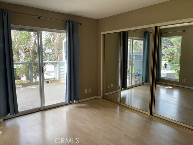 Building Photo - 250 The Village