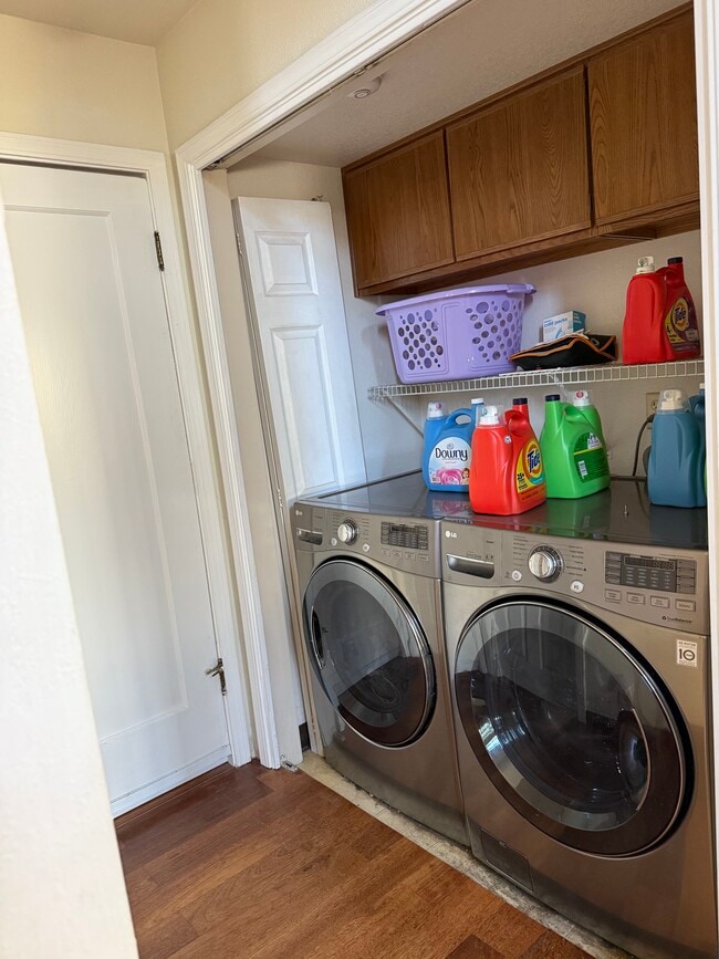 Building Photo - 126 Linda Vista Dr