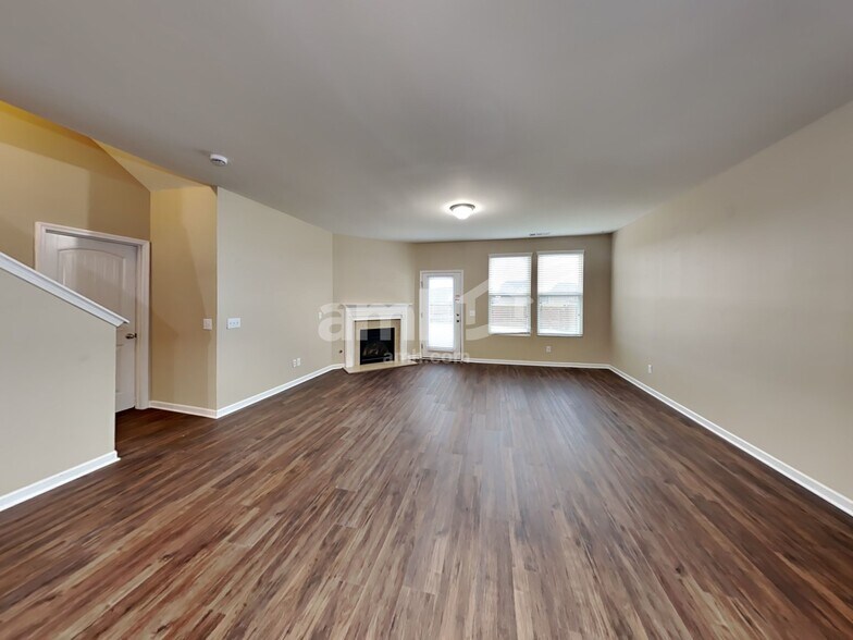 Building Photo - 407 Dunnwood Ct