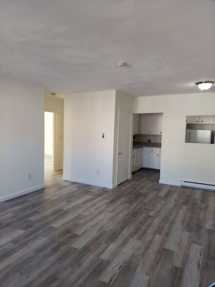 Building Photo - 144 West St