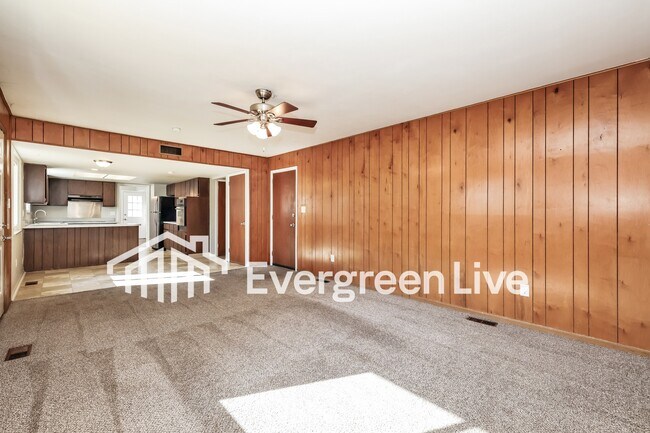 Building Photo - 5620 Northford Rd