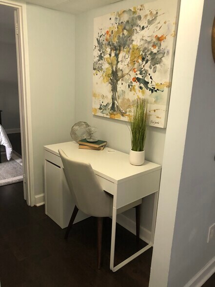 Building Photo - 3902 14th St NW