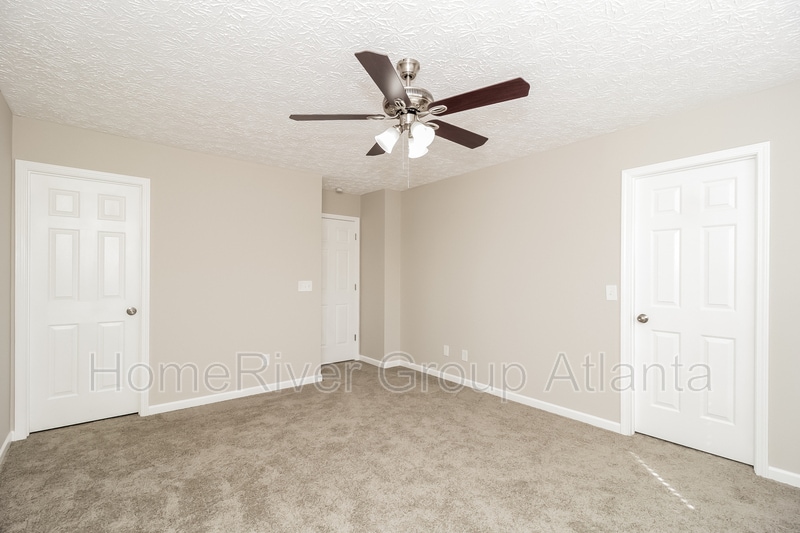 Building Photo - 206 Ilex Dr