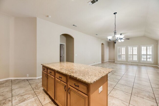 Building Photo - Luxury Living at FairWays North at Westridge