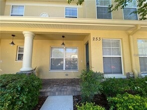 Building Photo - 253 Castlekeeper Pl