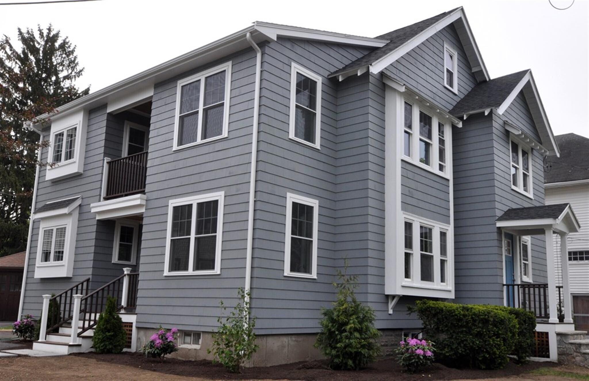 Building Photo - 48 Maynard St