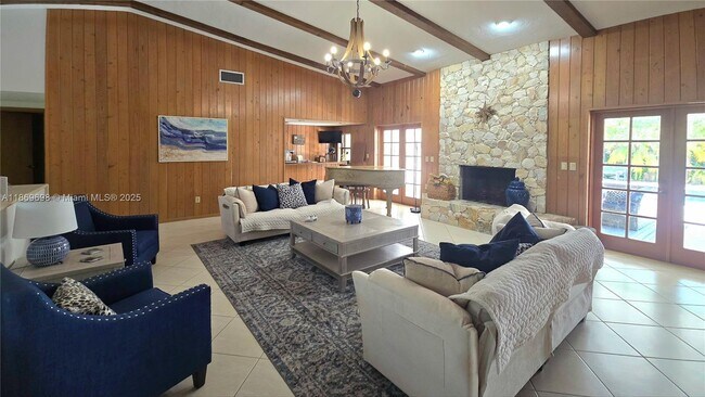 Building Photo - 15305 SW 74th Ct