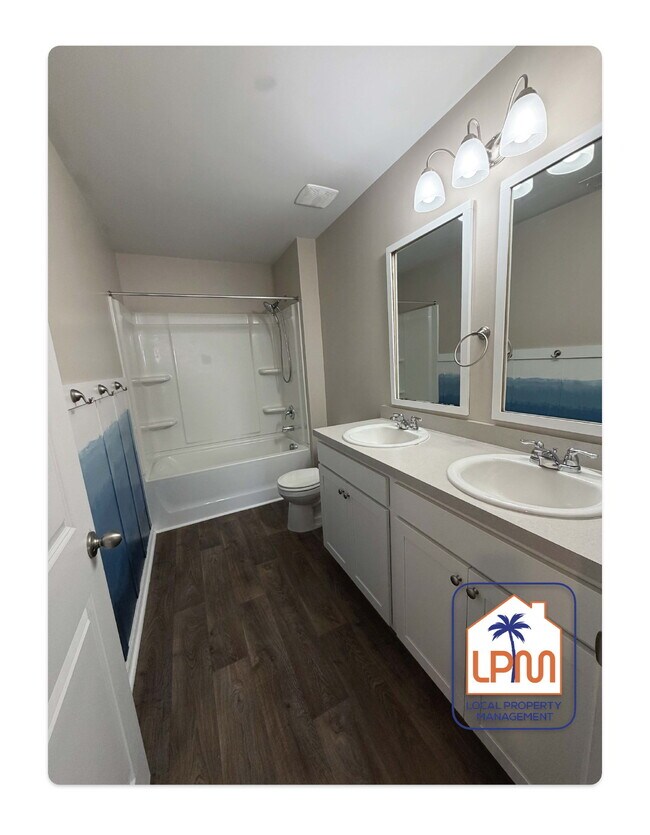 Building Photo - Beautiful and spacious 5-Bedroom Home in Convenient Okatie Location