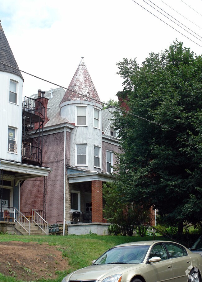 Primary Photo - 352 S Aiken Ave