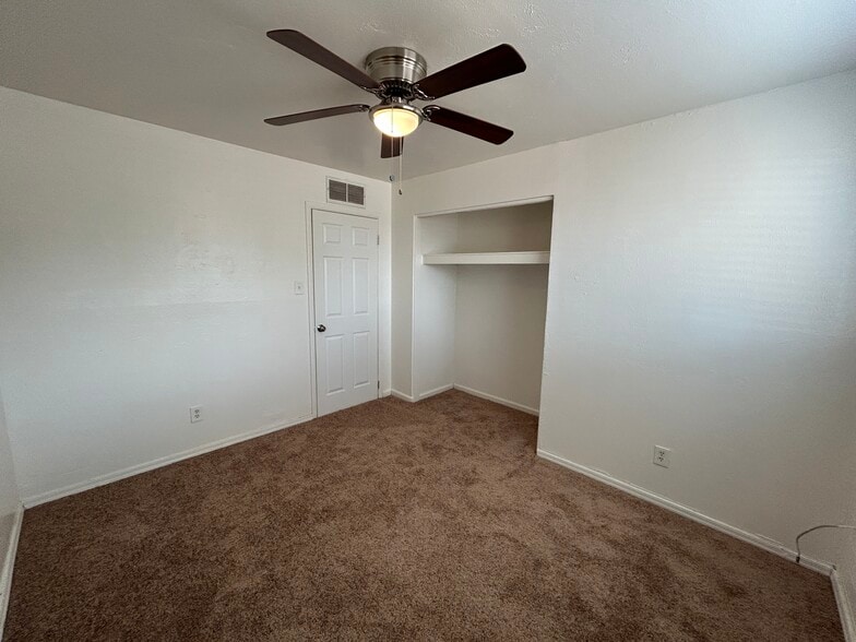 Building Photo - 5132 W Osborn Rd