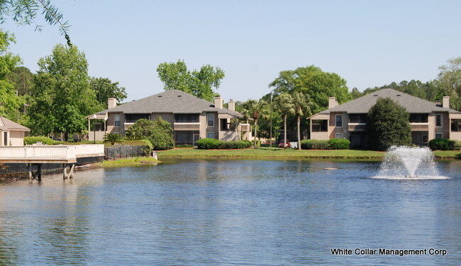 Building Photo - 10200 Belle Rive Blvd