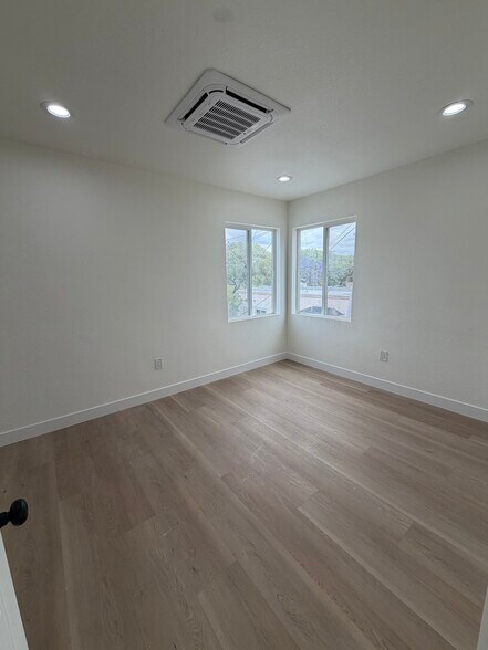Building Photo - 3689 44th St