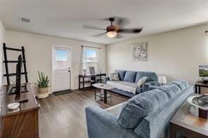 Building Photo - 1325 Vernon Dr